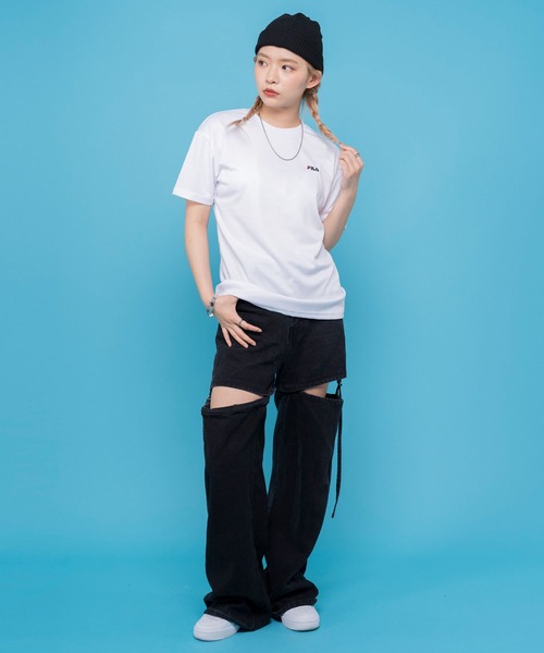 FILA(フィラ)の「FILA フィラ 吸汗速乾 ワンポイント ブランド ロゴ 刺繍 クルーネック 半袖 Tシャツ(Tシャツ/カットソー・レディース・ブラック/ネイビー/サックスブルー/ピンク/ホワイト/ブルー系その他3/ピンク系その他/ブルー系その他/ブラック系その他/ホワイト系その他/ブラック系/ホワイト系/ネイビー系・M/L/LL)」の21枚目の写真