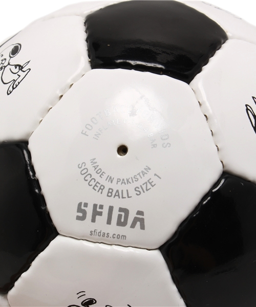 NANO universe（ナノユニバース）の「STOMP STAMP/スヌーピーサッカー