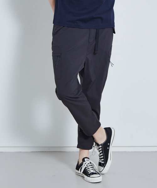 Champion（チャンピオン）の「【Champion BLACK EDITION / チャンピオン ブラック エディション】FREXカーゴパンツ（その他パンツ・メンズ・ブラック/ベージュ・2/3）」の2枚目の写真