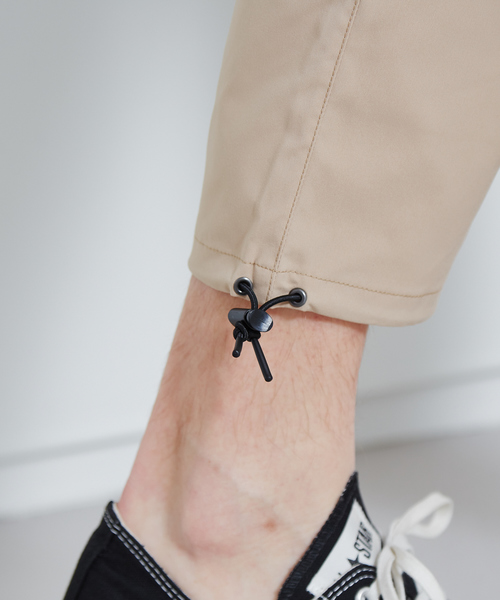 Champion（チャンピオン）の「【Champion BLACK EDITION / チャンピオン ブラック エディション】FREXカーゴパンツ（その他パンツ・メンズ・ブラック/ベージュ・2/3）」の19枚目の写真
