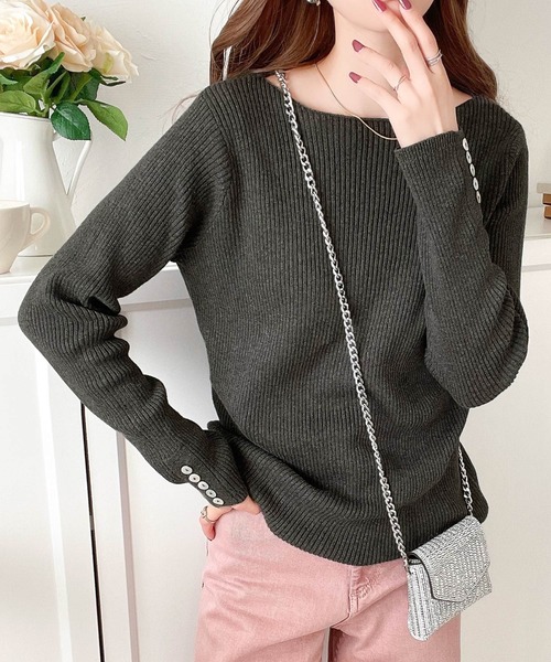 classicalelf(クラシカルエルフ)の「柔らか綿100%。袖ボタンミドル丈ボートネックニット(ニット/セーター・レディース・チャコールグレー/ブラック/ベージュ/アイボリー/杢グレー/モカ/ライトグリーン/ライトグレー/ネイビー・MEDIUM/LARGE/X-LARGE/XX-LARGE/SMALL)」の16枚目の写真