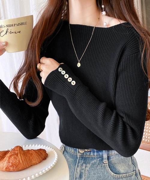 classicalelf(クラシカルエルフ)の「柔らか綿100%。袖ボタンミドル丈ボートネックニット(ニット/セーター・レディース・チャコールグレー/ブラック/ベージュ/アイボリー/杢グレー/モカ/ライトグリーン/ライトグレー/ネイビー・MEDIUM/LARGE/X-LARGE/XX-LARGE/SMALL)」の20枚目の写真