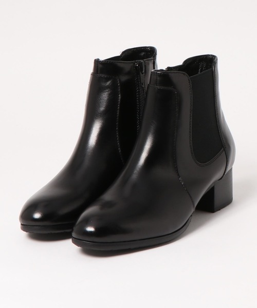 cava cava（サヴァサヴァ）の「〈cava cava (サヴァサヴァ)〉サイドゴアショートブーツ（ブーツ・レディース・ブラック/グレー/ライトブラウン・23.5cm/23.0cm/24.5cm/24.0cm/22.5cm）」の2枚目の写真