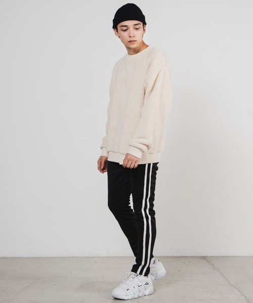 WEGO（ウィゴー）の「WEGO/シャギーボアプルオーバー（スウェット・メンズ・ブラック/ブラウン系その他/ライトベージュ/ベージュ/サックスブルー・SMALL/LARGE/MEDIUM）」の15枚目の写真