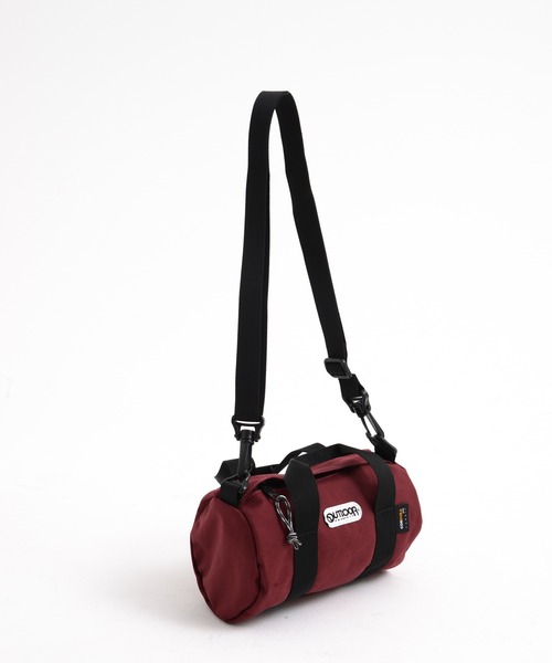 OUTDOOR PRODUCTS(アウトドアプロダクツ)の「230 SMALL ロールボストンバッグ CORDURA素材使用 通常ナイロンの2~3倍の耐摩耗性と高い引き裂き強度 2.6L(ショルダーバッグ・メンズ・ブラック/ベージュ/エメラルド/パープル/ダークグリーン/ネイビー/レッド/ピンク/サックスブルー/ワイン/オレンジ/ライトグレー・FREE)」の11枚目の写真