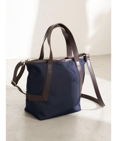 earth music&ecology（アースミュージックアンドエコロジー）の「切り替え2Wayトートバッグ　＊（トートバッグ・レディース・ネイビー/クリーム/ベージュ・FREE）」の8枚目の写真