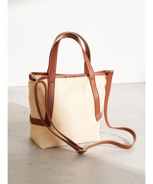 earth music&ecology（アースミュージックアンドエコロジー）の「切り替え2Wayトートバッグ　＊（トートバッグ・レディース・ネイビー/クリーム/ベージュ・FREE）」の10枚目の写真