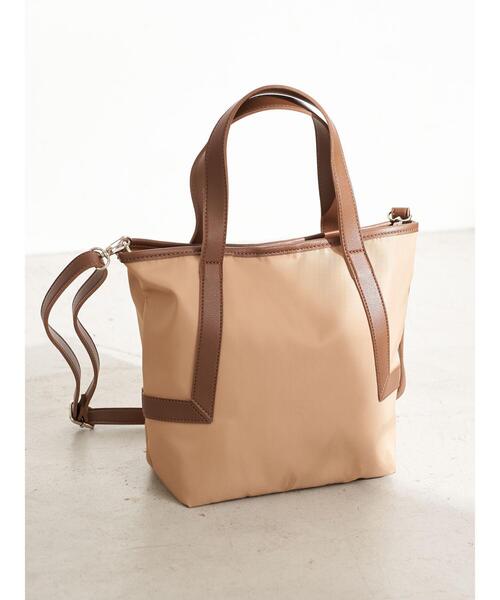 earth music&ecology（アースミュージックアンドエコロジー）の「切り替え2Wayトートバッグ　＊（トートバッグ・レディース・ネイビー/クリーム/ベージュ・FREE）」の11枚目の写真