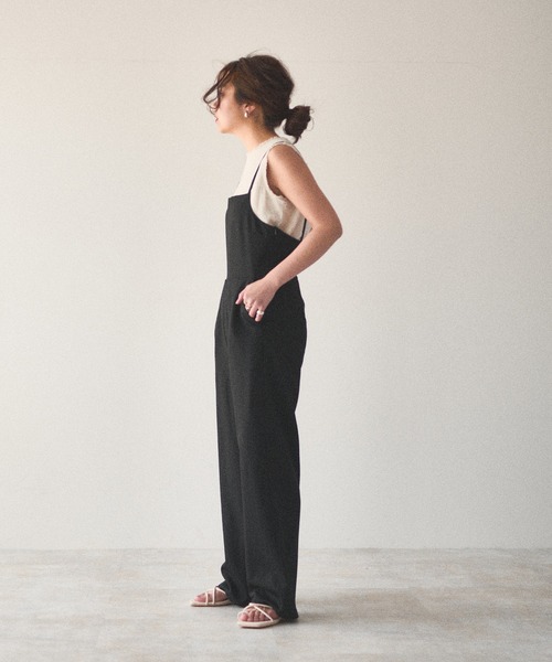 natural couture(ナチュラルクチュール)の「【大人ナチュ】アシメストラップサロペット(サロペット/オーバーオール・レディース・ブラック/グレイッシュベージュ・SMALL/MEDIUM/LARGE)」の18枚目の写真