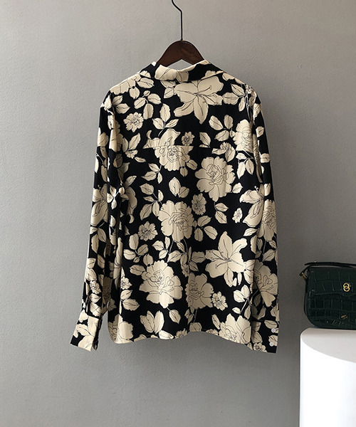 c.u.l（シーユーエル）の「【c.u.l:w】レトロフラワー花柄シャツ culw27（シャツ/ブラウス・レディース・ブラック・L/M）」の8枚目の写真