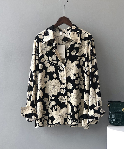 c.u.l（シーユーエル）の「【c.u.l:w】レトロフラワー花柄シャツ culw27（シャツ/ブラウス・レディース・ブラック・L/M）」の9枚目の写真