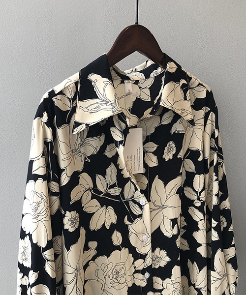 c.u.l（シーユーエル）の「【c.u.l:w】レトロフラワー花柄シャツ culw27（シャツ/ブラウス・レディース・ブラック・L/M）」の10枚目の写真