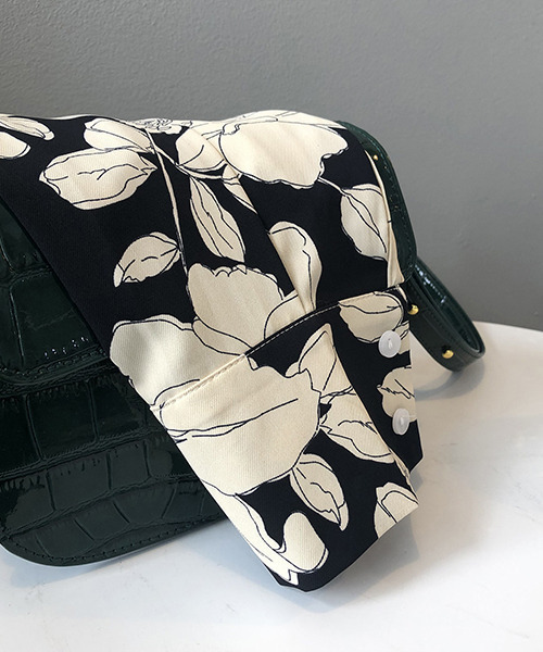 c.u.l（シーユーエル）の「【c.u.l:w】レトロフラワー花柄シャツ culw27（シャツ/ブラウス・レディース・ブラック・L/M）」の18枚目の写真