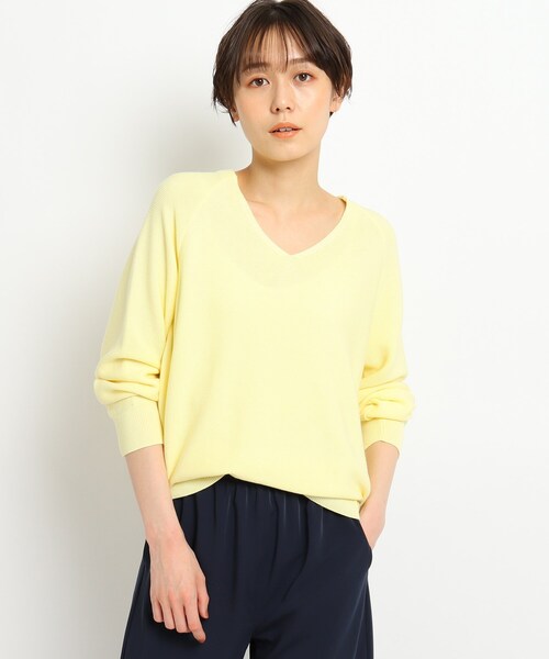 JET（ジェット）の「◆【ウォッシャブル】シルク混Vネックニットプルオーバー（ニット/セーター・レディース・ブラック/ベビーピンク/レモンイエロー/ライトグレー系7・80/04）」の4枚目の写真