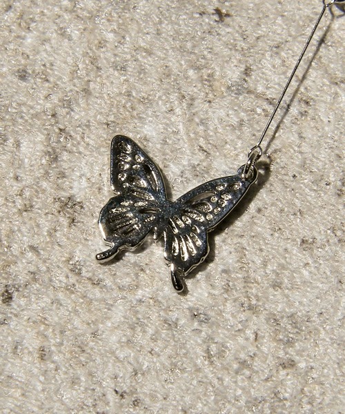 NILWAY（ニルウェイ）の「Papillonピアス（ピアス（両耳用）・メンズ・シルバー・FREE）」の4枚目の写真