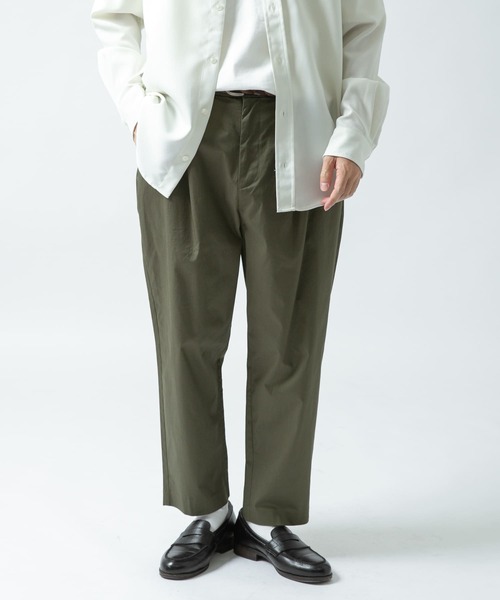 ITEMS URBANRESEARCH（アイテムズ アーバンリサーチ）の「タックパンツ（その他パンツ・メンズ・ネイビー/カーキ/ブラック/ベージュ・LARGE/MEDIUM/X-LARGE/SMALL）」の3枚目の写真