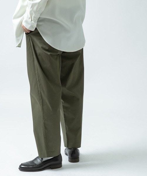 ITEMS URBANRESEARCH（アイテムズ アーバンリサーチ）の「タックパンツ（その他パンツ・メンズ・ネイビー/カーキ/ブラック/ベージュ・LARGE/MEDIUM/X-LARGE/SMALL）」の9枚目の写真