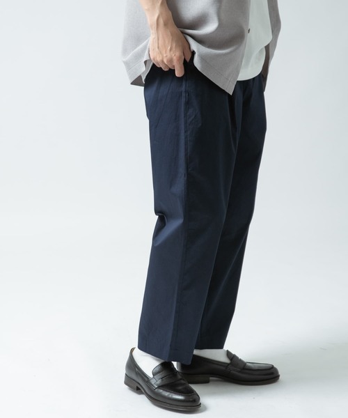 ITEMS URBANRESEARCH（アイテムズ アーバンリサーチ）の「タックパンツ（その他パンツ・メンズ・ネイビー/カーキ/ブラック/ベージュ・LARGE/MEDIUM/X-LARGE/SMALL）」の16枚目の写真