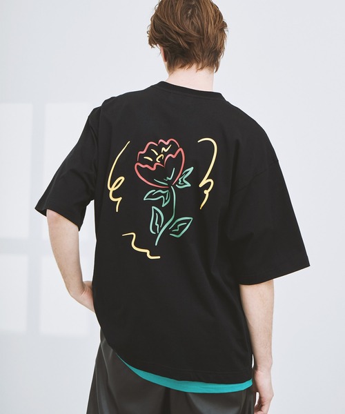 EMMA CLOTHES(エマクローズ)の「ビッグシルエット コットン天竺 アートデザイン半袖カットソー EMMA CLOTHES(Tシャツ/カットソー・メンズ・ホワイト/ブラック/ホワイト系その他/ブラック系その他/ベージュ系その他/パープル系その他/ホワイト系その他2/ホワイト系その他3/ブラック系その他2/ブラック系その他3/ベージュ系その他2/ベージュ系その他3/ベージュ系その他4/パープル系その他2/パープル系その他3/パープル系その他4・M/L)」の6枚目の写真