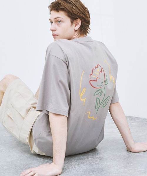 EMMA CLOTHES(エマクローズ)の「ビッグシルエット コットン天竺 アートデザイン半袖カットソー EMMA CLOTHES(Tシャツ/カットソー・メンズ・ホワイト/ブラック/ホワイト系その他/ブラック系その他/ベージュ系その他/パープル系その他/ホワイト系その他2/ホワイト系その他3/ブラック系その他2/ブラック系その他3/ベージュ系その他2/ベージュ系その他3/ベージュ系その他4/パープル系その他2/パープル系その他3/パープル系その他4・M/L)」の14枚目の写真