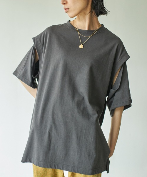 VACANCY（ヴァカンシー）の「マルチ2wayハーフスリーブTシャツ（Tシャツ/カットソー・レディース・ホワイト/チャコールグレー/オレンジ/ブルー・FREE）」の3枚目の写真