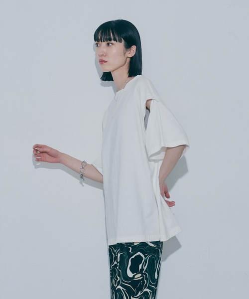 VACANCY（ヴァカンシー）の「マルチ2wayハーフスリーブTシャツ（Tシャツ/カットソー・レディース・ホワイト/チャコールグレー/オレンジ/ブルー・FREE）」の13枚目の写真