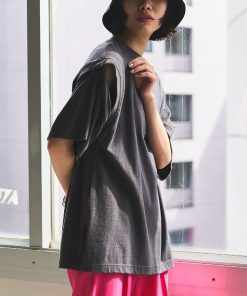 VACANCY（ヴァカンシー）の「マルチ2wayハーフスリーブTシャツ（Tシャツ/カットソー・レディース・ホワイト/チャコールグレー/オレンジ/ブルー・FREE）」の7枚目の写真