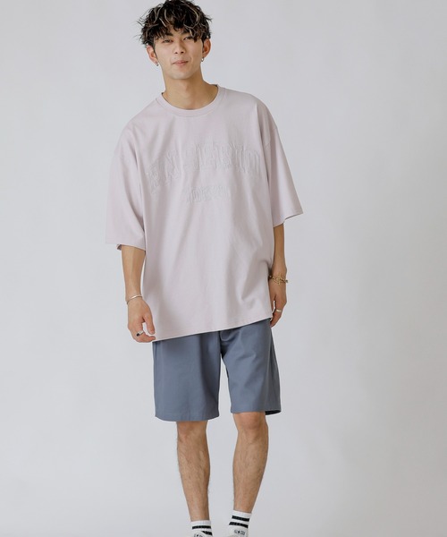 En serio TOKYO(エンソリオトーキョー)の「同色刺繍 アーチロゴ ルーズシルエット Tシャツ(Tシャツ/カットソー・メンズ・ブラック/オフホワイト/サックスブルー/ラベンダー/オートミール/グレイッシュベージュ・L/M)」の22枚目の写真