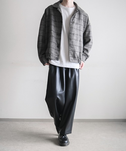 remer（リメール）の「loose tuck wide leather PT/ルーズタックワイドレザーパンツ（その他パンツ・メンズ・ブラック・SMALL/MEDIUM/LARGE）」の13枚目の写真