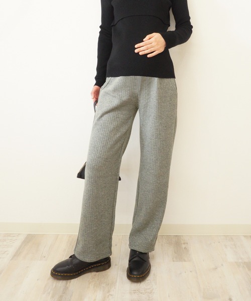 SweetMommy（スウィートマミー）の「【ZOZO限定カラー】【マタニティ】 フリーカットリブ ワイドパンツ　選べる2タイプ（マタニティウェア/グッズ・レディース・グリーン/アイボリー/モカ/グレイッシュベージュ/チャコール/ブラック/ピンク/グリーン系/ブラック系/チャコールグレー/ベージュ/グレー/アイボリー系・M/L）」の6枚目の写真