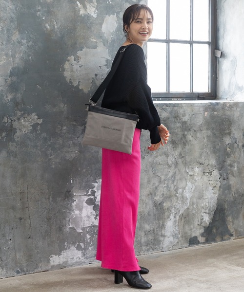 SweetMommy（スウィートマミー）の「【ZOZO限定カラー】【マタニティ】 フリーカットリブ ワイドパンツ　選べる2タイプ（マタニティウェア/グッズ・レディース・グリーン/アイボリー/モカ/グレイッシュベージュ/チャコール/ブラック/ピンク/グリーン系/ブラック系/チャコールグレー/ベージュ/グレー/アイボリー系・M/L）」の22枚目の写真