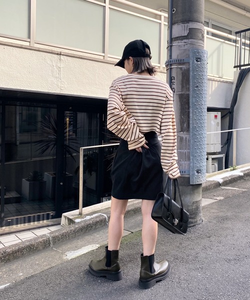 WHO'S WHO gallery（フーズフーギャラリー）の「ボーダーコンパクトトップス（Tシャツ/カットソー・レディース・ブラック/ベージュ/ブラウン/オフホワイト・FREE）」の19枚目の写真