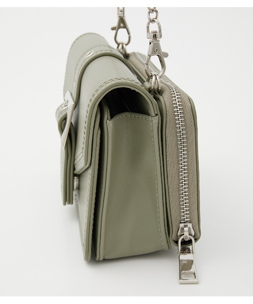 AZUL by moussy(アズールバイマウジー)の「BELT DESIGN WALLET BAG/ベルトデザインウォレットバッグ(ショルダーバッグ・レディース・ブラック/ライトカーキ/アイボリー・FREE)」の14枚目の写真
