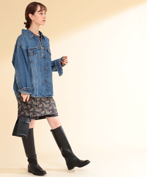 Ray BEAMS（レイビームス）の「LEVI’S(R) / SHACKET TRUCKER ジャケット（デニムジャケット・レディース・ブルー系その他4・ONE SIZE）」の3枚目の写真