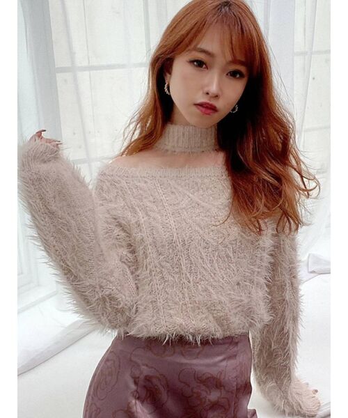 RESEXXY(リゼクシー)の「チョーカーシャギーニットトップス(ニット/セーター・レディース・ブラック/ベージュ/ホワイト/その他1・FREE)」の3枚目の写真