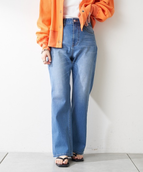 CIAOPANIC TYPY（チャオパニックティピー）の「【TYPYDENIM】スタイルアップフレアパンツ（デニムパンツ・レディース・ブラック/ネイビー/サックスブルー・SMALL/MEDIUM/LARGE/X-SMALL）」の4枚目の写真