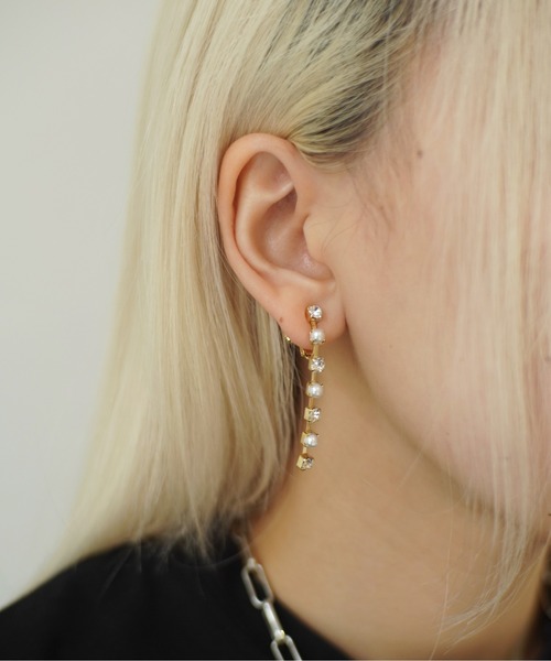 Port(ポート)の「フェイクパール ロング イヤリング(イヤリング・レディース・シルバー/ゴールド/ゴールド系その他/シルバー系その他/ゴールド系その他2・FREE)」の9枚目の写真