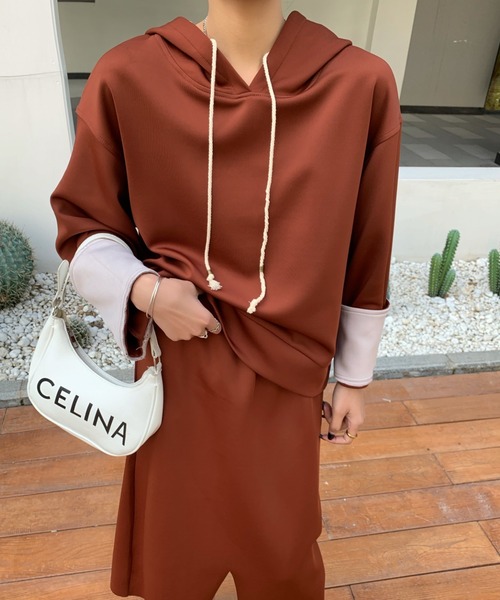 Diosfront（ディオスフロント）の「オーバーサイズパーカー+センタースリットスカートセットアップ（セットアップ・レディース・ブラウン/キャメル/スモークピンク/チャコールグレー/ブラック/ベージュ/ブルー・M/L/XL）」の20枚目の写真