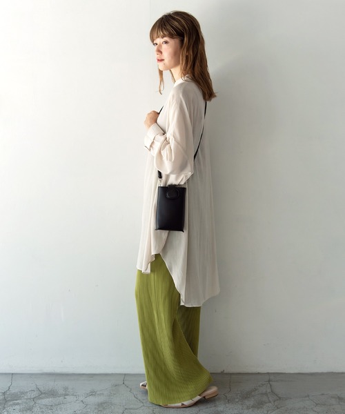 VitaFelice(ヴィータフェリーチェ)の「スマホスクエアミニショルダーバッグ(ショルダーバッグ・レディース・ブラック/ベージュ/ブラウン/レッド/ブルー系その他・FREE)」の17枚目の写真