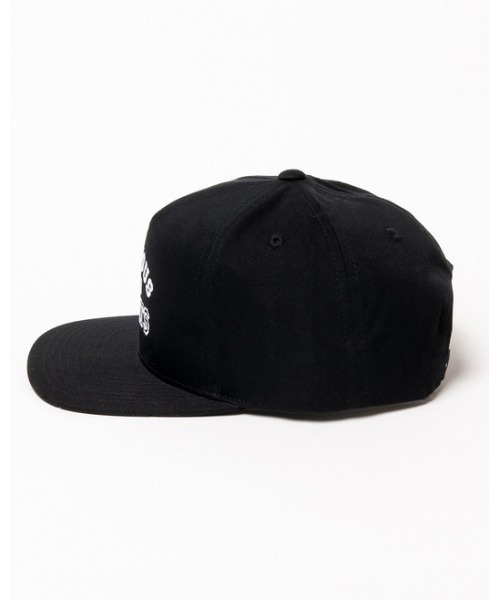 RVCA(ルーカ)の「RVCA メンズ 【MATTY MATHESON COLLECTION】 GLORIOUS MEATS SNAPBACK キャップ【2021年秋冬モデル】/ルーカ帽子(キャップ・メンズ・ブラック・FREE)」の2枚目の写真