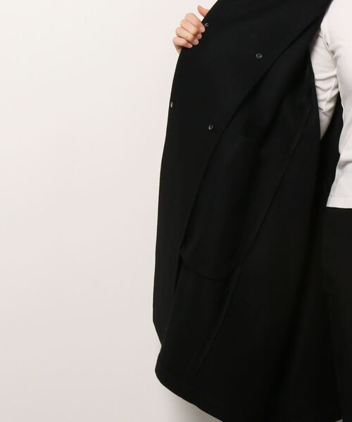 A + TOKYO（エープラストウキョウ）の「2WAYセーラーカラー/つけ襟/ウールポンチョケープコート（ステンカラーコート・レディース・ブラック/ベージュ/ライトブルーグレー・FREE）」の4枚目の写真