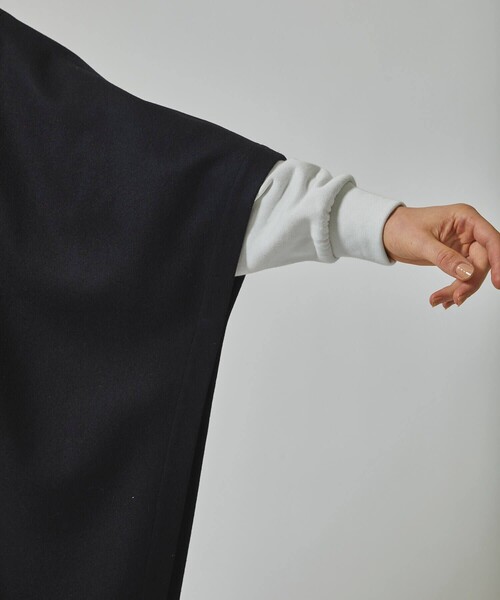 A + TOKYO（エープラストウキョウ）の「2WAYセーラーカラー/つけ襟/ウールポンチョケープコート（ステンカラーコート・レディース・ブラック/ベージュ/ライトブルーグレー・FREE）」の12枚目の写真