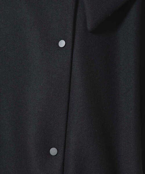 A + TOKYO（エープラストウキョウ）の「2WAYセーラーカラー/つけ襟/ウールポンチョケープコート（ステンカラーコート・レディース・ブラック/ベージュ/ライトブルーグレー・FREE）」の21枚目の写真