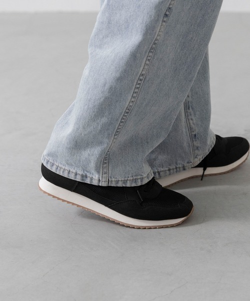 menue（メヌエ）の「コンビネーションスニーカー（スニーカー・レディース・オフホワイト/ブラック/ベージュ系その他・21.5cm/22.5cm/23.5cm/24.5cm/25.5cm/26.5cm）」の21枚目の写真