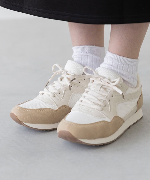 menue（メヌエ）の「コンビネーションスニーカー（スニーカー・レディース・オフホワイト/ブラック/ベージュ系その他・21.5cm/22.5cm/23.5cm/24.5cm/25.5cm/26.5cm）」の20枚目の写真