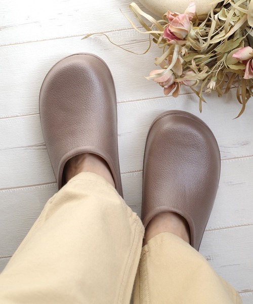 AmiAmi（アミアミ）の「EVAサボサンダル/スリッポン/スリッパ（スリッポン・レディース・ベージュ/カーキ/ブラック/ブラウン・S/L/LL/M/4L/3L/5L）」の2枚目の写真