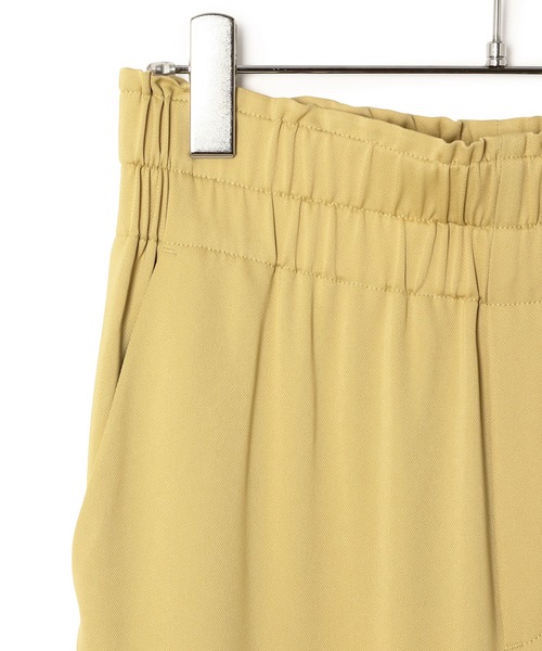 ADAM ET ROPE'（アダムエロペ）の「ワイドストレートイージーパンツ（その他パンツ・レディース・グリーン/クリーム・38/36）」の4枚目の写真