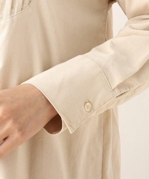 SHOO・LA・RUE（シューラルー）の「◆ピンタックコーデュロイシャツ（シャツ/ブラウス・レディース・ダークブラウン/オフホワイト/オリーブ・00）」の13枚目の写真