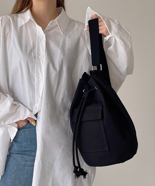 etade（エタード）の「【etade】canvas bucket bag etda22s003（バックパック/リュック・レディース・ブラック/オフホワイト・FREE）」の12枚目の写真