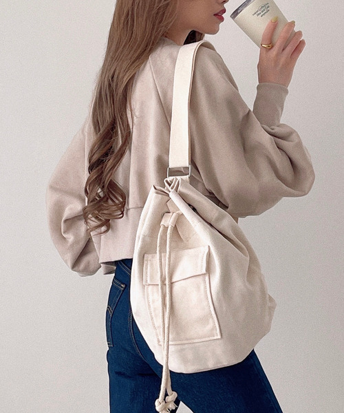 etade（エタード）の「【etade】canvas bucket bag etda22s003（バックパック/リュック・レディース・ブラック/オフホワイト・FREE）」の3枚目の写真